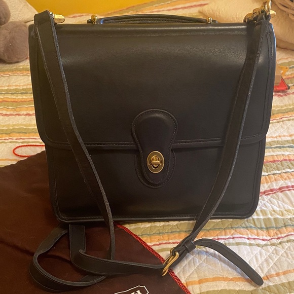 Coach Willis 9927 dark blue crossbody/shoulder bag - Picture 1 of 10